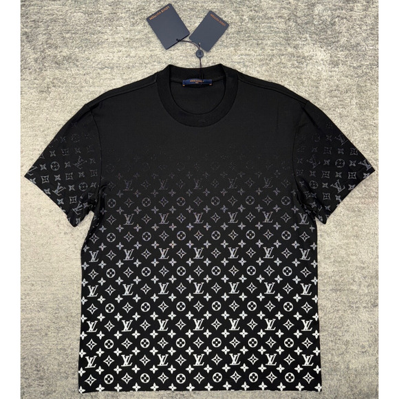 Louis Vuitton Monogram Gradient Black White Logo Short Sleeve T-Shirt Medium M - Picture 3 of 16